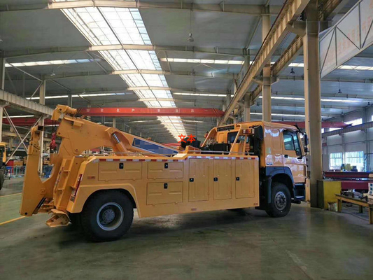 Le camion de naufrageur de Sinotruk Howo7 Euro2 10-15T 4x2 6 roule avec la puissance 336hp