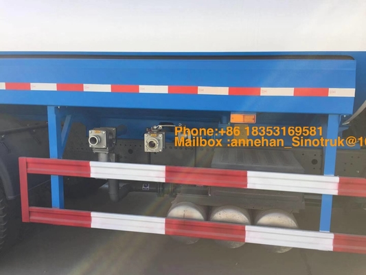 6 x 4 camion de réservoir d'eau de 20000L 371hp avec le système de jet de Sinotruk Howo7