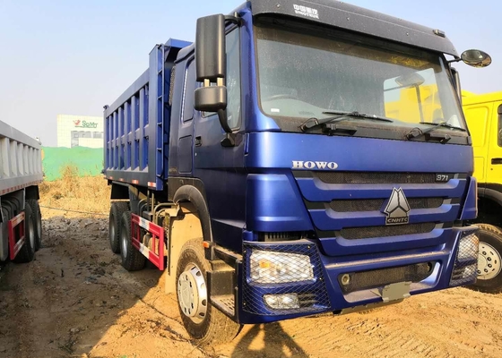 camion à benne basculante résistant de pneu sans chambre de 13R22.5 20CBM Sinotruk Howo 6x4