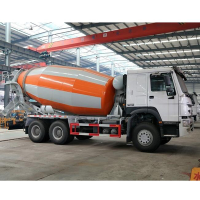 Camion blanc de mélangeur concret de Howo 6x4 Howo, réservoir d'eau de mélangeur concret