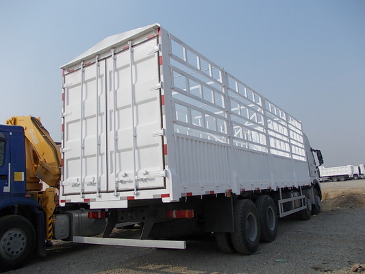 Camion à benne basculante de cargaison de Sinotruk Iveco Hongyan 8x4 avec la capacité de charge de 31 tonnes