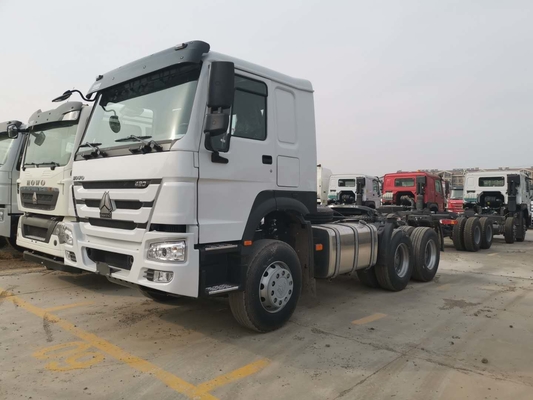 Camion Euro2 de tracteur de Sinotruck Howo7 6x4 10wheels 371hp 420hp LHD