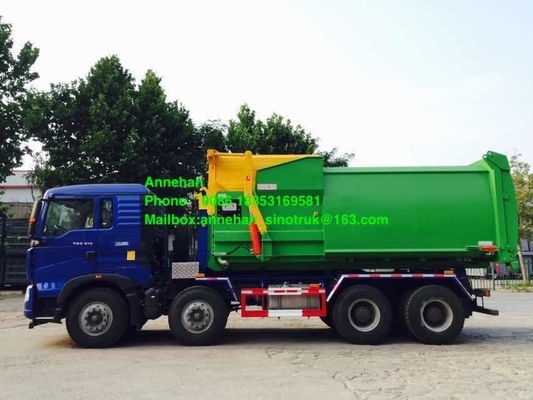 Camion de compacteur de déchets de Sinotruk Howo7 6x4 Euro2 de bras de crochet