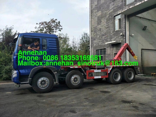Camion de compacteur de déchets de Sinotruk Howo7 6x4 Euro2 de bras de crochet
