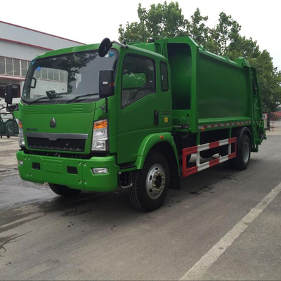 SINOTRUK HOWO 4*2 a rendu le camion compact de compacteur des déchets 12m3