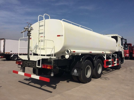 290hp modèle des pneus 2020 du camion de réservoir d'eau potable d'OIN PassedSinotruk Howo 20m3 6x4 10 pour le nettoyage de City Road