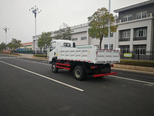 marque moyenne du camion à benne basculante de Sinotruk de l'euro 2 de 8Ton 4x4 ZZ1047E2815B180 Homan
