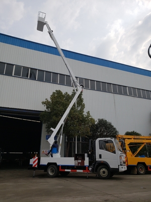 Howo 4x2 conduisant 5 tonnes de HLW5050GJKE de travail aérien de camion de camion aérien de Sinotruk