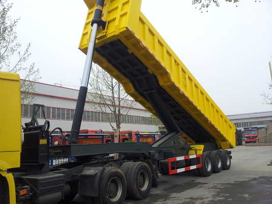 50 - remorque de camion à benne basculante du verseur 45cbm de 70T Sinotruk CIMC pour le chargement de minerai de bauxite