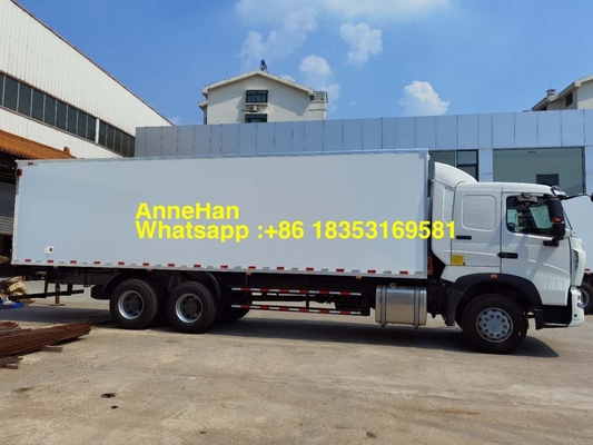 Réfrigérateur simple Van Cargo Truck des roues 8x4 de la cabine 12