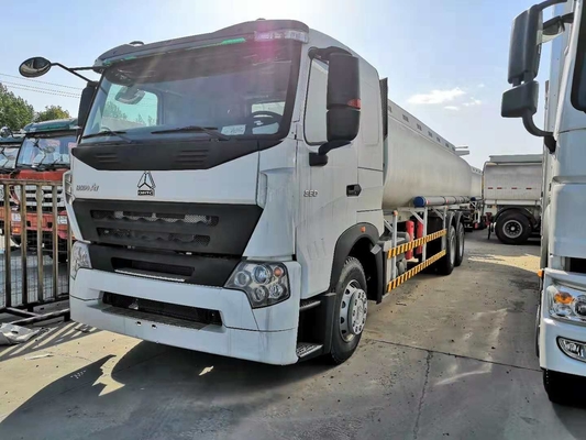 Camion résistant de pétrolier de RHD pour facultatif multicolore de transport