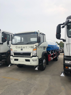 Camion de réservoir d'eau manuel de 10000L 4x2 avec Front Rear Sprinkler