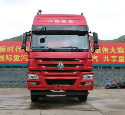 Camion rouge 10 Wheeler Tractor Truck de moteur de Sinotruk Howo 6x4 semi
