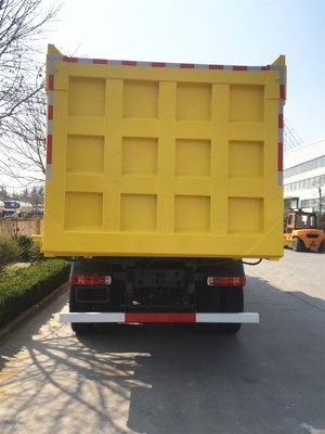 Camion à benne basculante résistant de HOWO ZZ3317N3847B 20CBM en tant que camion à benne basculante de sable