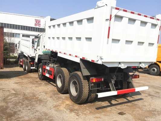 Camions- résistants arrière lourds de camion à benne basculante de SINOTRUK HOWO ZZ3257N3647B