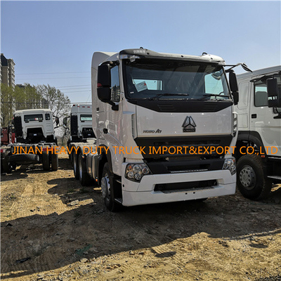Camion blanc de tracteur de Howo 6x4 de camion de moteur de Sinotruk A7 6x4