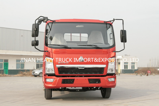 Lumière Mini Cargo Van Truck de Sinotruk HOWO 4x2 3 tonnes 5 tonnes 8 tonnes 10 tonnes