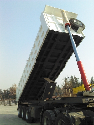 Sinotruk trois Axle Front remorques résistantes de 50 tonnes semi pour le transport de sable