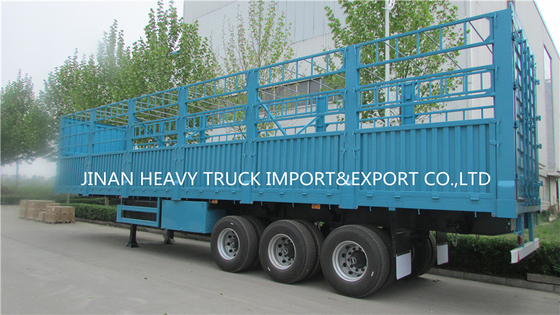 Camion de transporteur de Semi Trailer Livestock de barrière avec 3 axes