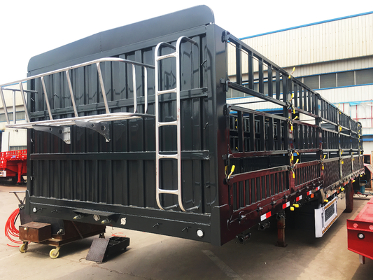 Camion de transporteur de Semi Trailer Livestock de barrière avec 3 axes