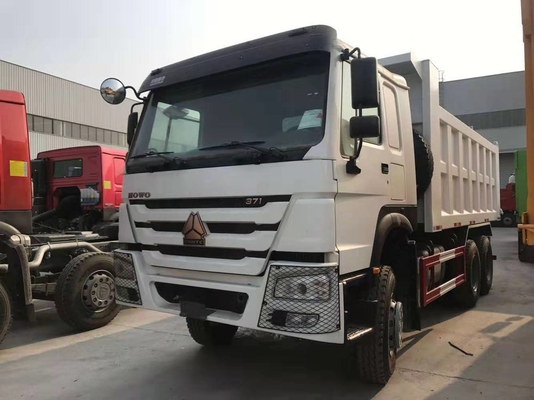 SINOTRUK Howo 6x4 3 Axle Dump Truck 30 tonnes chargeant le camion à benne basculante résistant Tipper Truck