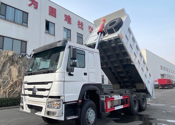 Camion à benne basculante résistant de camion à benne basculante de grue de Sinotruk HOWO 6X4 371HP 18cbm Hyva