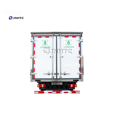 Howo 6 Wheeler Light Refrigerated Box Truck 3T 5 tonnes