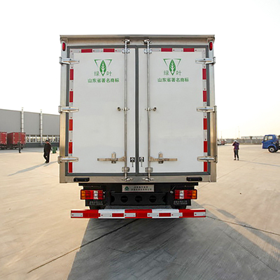 Howo 6 Wheeler Light Refrigerated Box Truck 3T 5 tonnes