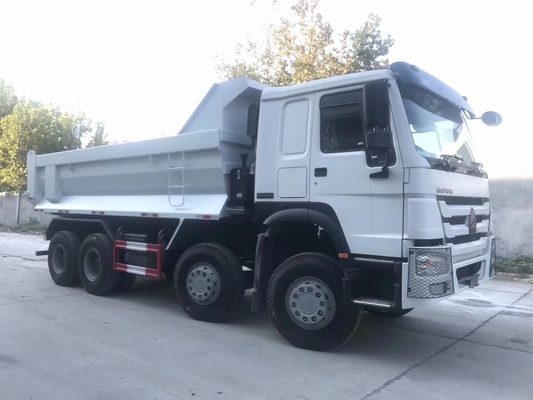 Camion de boîte de décharge de forme de SINOTRUK HOWO 8X4 U au Ghana Tanzanie Zambie Zimbabwe