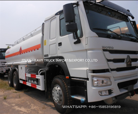 Camion lourd de transport de réservoir de stockage de pétrole du camion 20cbm de cargaison de Sinotruk Howo pour le marché de Philippines