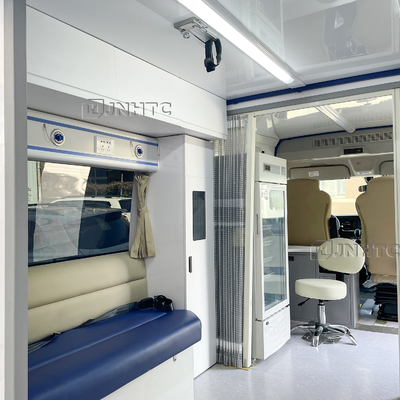 Vaccination mobile médicale Van Ambulance Car du secours Euro5