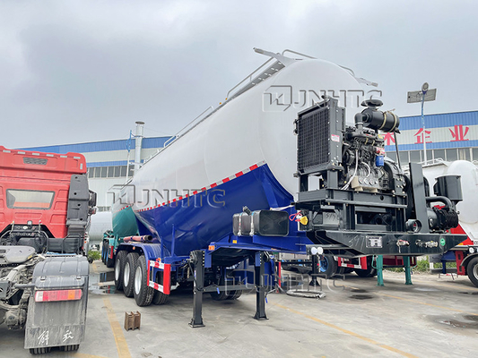 Tonne en vrac 45 CBM du moteur diesel 50 de remorque de ciment de SINOTRUK 3 Alxes