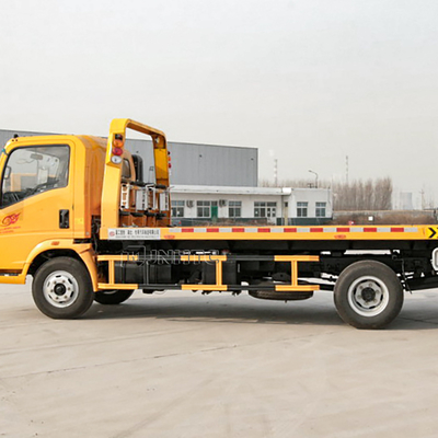 Sinotruk HOWO nouveau/a employé 3 tonnes de naufrageur Tow Road Block Removal Truck de 4x2