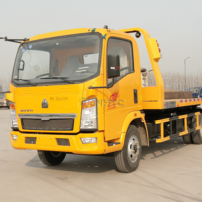 Sinotruk HOWO nouveau/a employé 3 tonnes de naufrageur Tow Road Block Removal Truck de 4x2