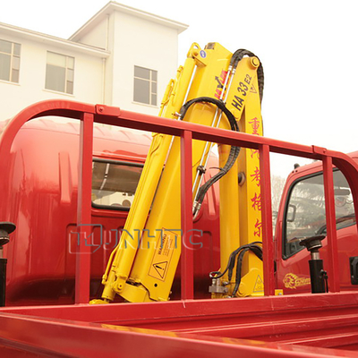 Le camion de Sinotruk HOWO 4x2 a monté le camion télescopique de Crane Hook Folding Arm Lifting