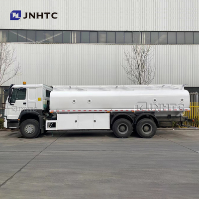 Réservoir de carburant de camion de HOWO 6x4 semi réapprovisionnant en combustible 12cbm 15cbm Euro2 Euro3