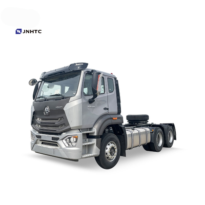 Rouleur principal 4X2 6X4 du camion 371hp 420hp 10 de tracteur de Sinotruck Hohan