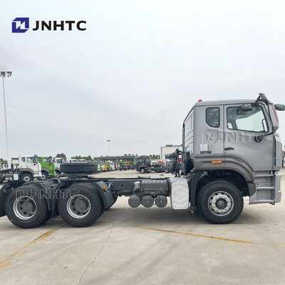 Rouleur principal 4X2 6X4 du camion 371hp 420hp 10 de tracteur de Sinotruck Hohan