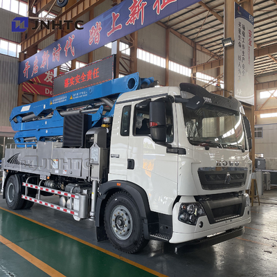 Le camion a monté HOWO 38M Concrete Pump Truck avec l'axe trois