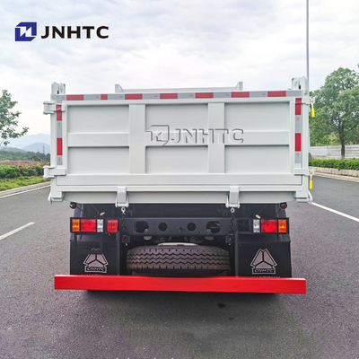 Tonnes 10 du déchargeur 4x2 8 Ton Dump Tipper Truck de roue de Sinotruk Homan Euro2 6