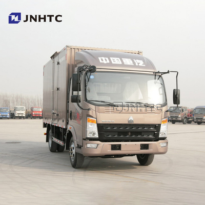 SINOTRUK HOWO 6 tonnes de 116hp LHD de camion Van Cargo Truck de boîte