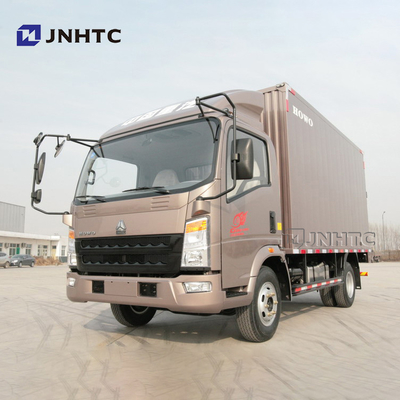SINOTRUK HOWO 6 tonnes de 116hp LHD de camion Van Cargo Truck de boîte