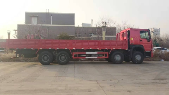 Cycliste à plat Heavy Van du camion 8*4 12 de cargaison de Sinotruk HOWO