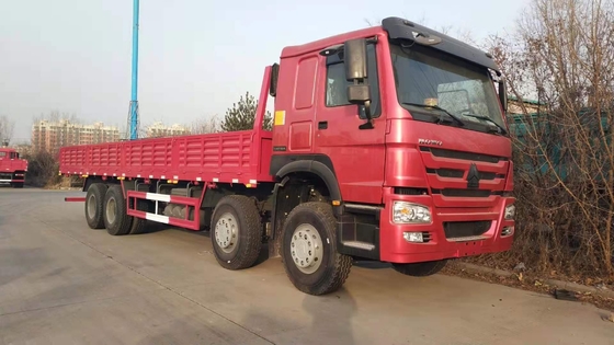 Cycliste à plat Heavy Van du camion 8*4 12 de cargaison de Sinotruk HOWO