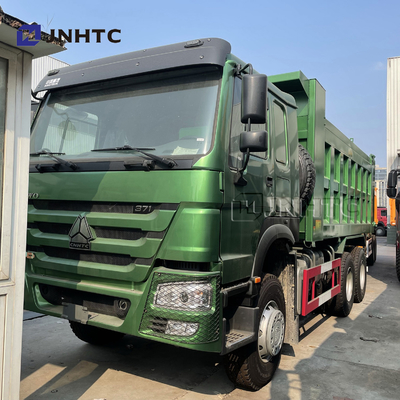 Les roues de HOWO 6x4 10 benne le camion Euro2 de gravier de camion de cargaison de camion