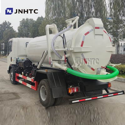Euro 3 Rhd LHD de camion d'aspiration d'eaux d'égout de Sinotruk HOWO 4X2 5000 litres