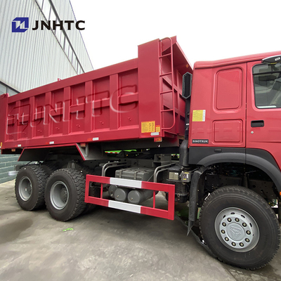 sinotruk 40 réservoir de carburant de l'axe 300L de réduction de hud du camion à benne basculante de howo de tonne HC16