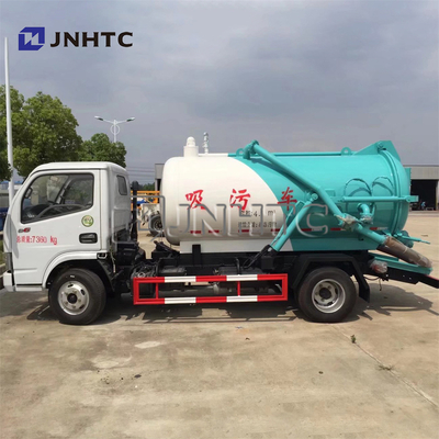 Le message publicitaire de faible puissance de DONGFENG troque le camion de petite capacité d'aspiration d'eaux d'égout de vide