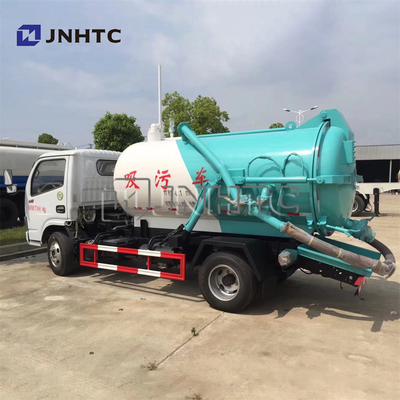 Le message publicitaire de faible puissance de DONGFENG troque le camion de petite capacité d'aspiration d'eaux d'égout de vide