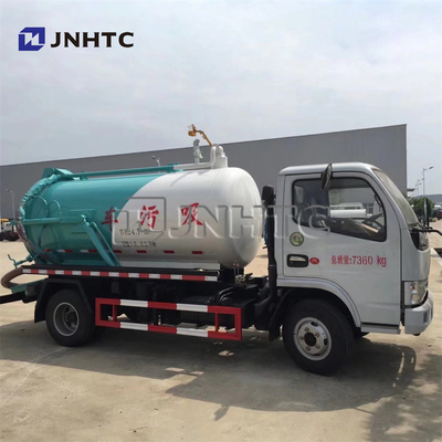 Camion-citerne aspirateur résistant d'aspiration d'eaux d'égout de Dongfeng 4x2